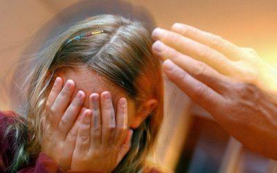 Protection de l’enfance: les professionnels devront dénoncer les cas de maltraitance